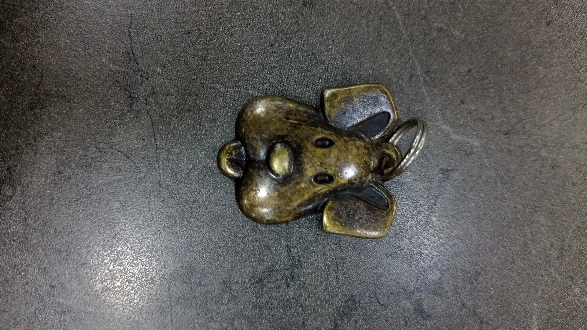 [ACC033] Dije Dog Strass